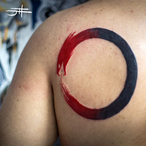 Arte na pele: as tatuagens coloridas do brasileiro John Dois