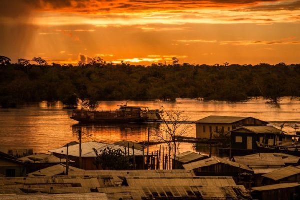 Cidade de Lbrea, no Amazonas. Regio onde foi filmado o documentrio Reservas Ituxi e Mdio Purus - O desafio da festo participativa