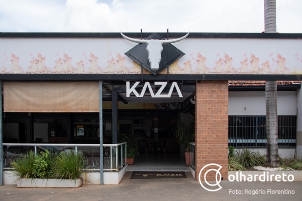 Sob nova direção, Kaza Restaurante oferece almoço e traz novidade com rodízio de espetinhos à noite