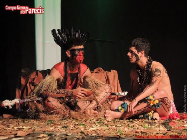 Grupo de teatro de Mato Grosso ganha 5 categorias de festival mundial na Argentina