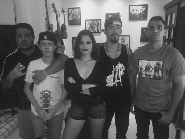 Assista a entrevista de Ana Rafaela com a banda cuiabana Ponto Seis