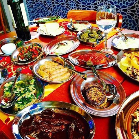 Almoo de natal no Al Manzul ter banquete rabe e receitas tradicionais de famlia