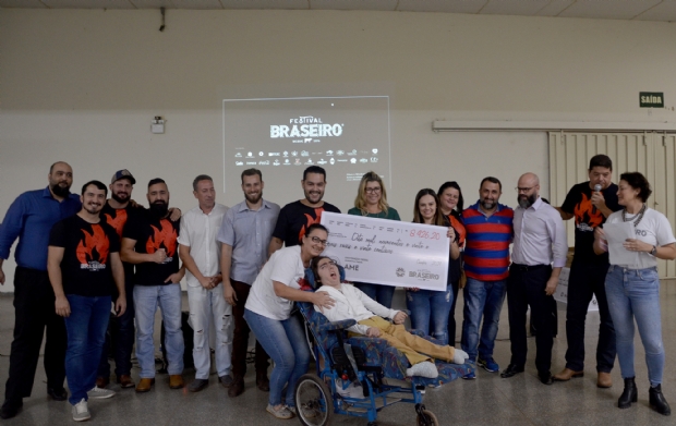 Organizadores do Braseiro entregam doaes de mais de R$200 mil a entidades filantrpicas