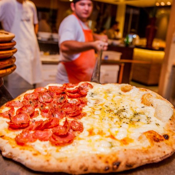 Restaurante facilita vida dos clientes ao lanar aplicativo para os pedidos de pizza