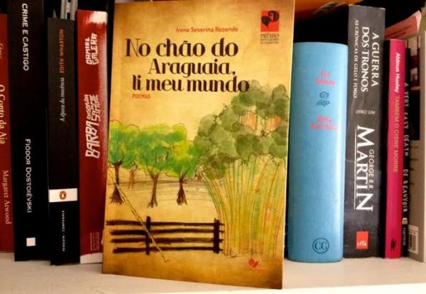 Livro premiado reúne poesias sobre a vida simples e a natureza do Araguaia