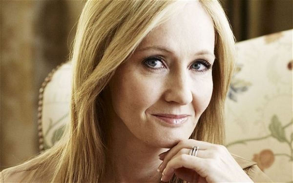 J.K. Rowling: Autora da srie Harry Potter prepara novo livro com pseudnimo