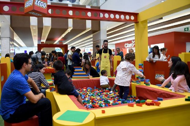 Pantanal Shopping abre espao 'Construtores do Amanh' para crianas brincarem com LEGO