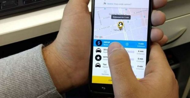Aplicativo de mobilidade promete reduzir tempo de espera em 20% ao unir carros particulares e taxi