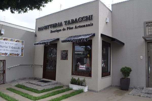 Panetteria Tabacchi explora fermentao natural na fabricao de pes artesanais e exclusivos