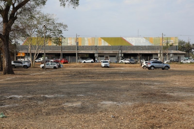 Mercado do Porto tem estacionamento ampliado aps aquisio do Campo do Bode
