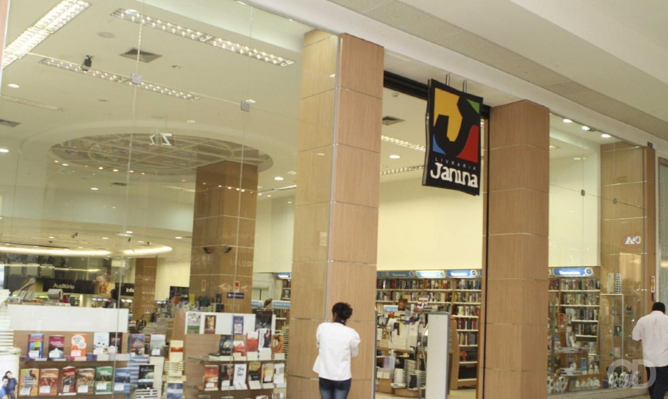 Livraria Janina fecha as portas de unidade no Pantanal Shopping