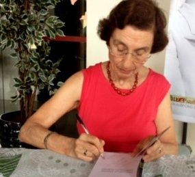 Anita Leocadia Prestes lança livro em Cuiabá que fala sobre vida do pai à frente do PCB