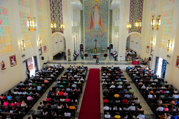 Festa do Senhor Bom Jesus de Cuiabá acontece domingo com procissão, missa e quermesse