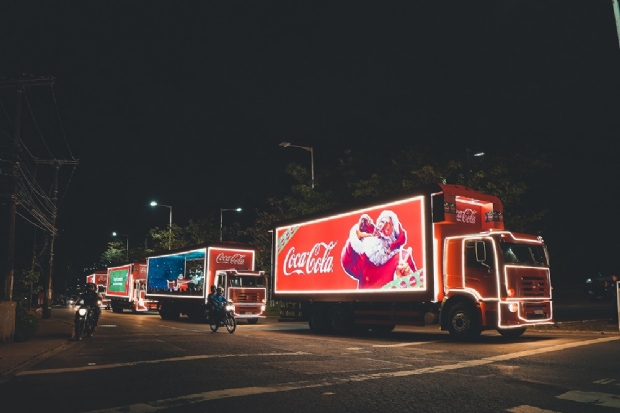 Caravana de Natal da Coca-Cola passa por Cuiabá neste final de semana
