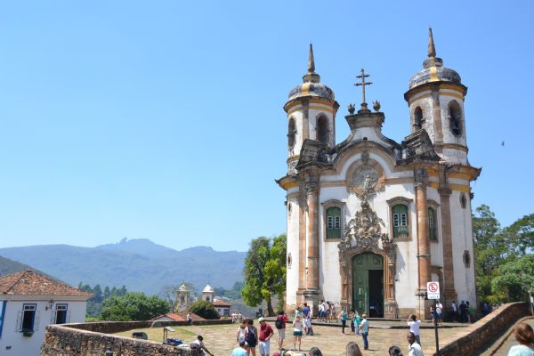 Ouro Preto: de museus e Igrejas  cidade universitria mais famosa do pas