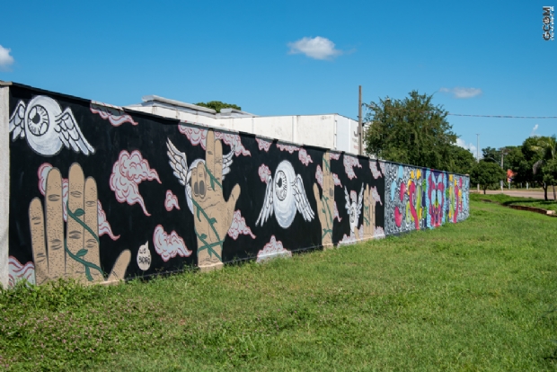 Artistas ilustram muros de espaos pblicos de municpio de MT