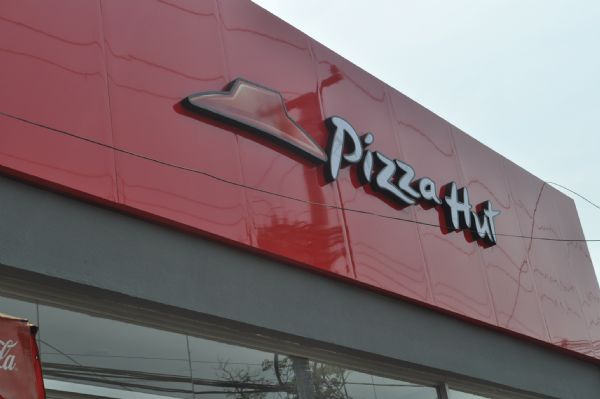 Pizza Hut inaugura hoje em Cuiab; prxima unidade vem at o final desta semana