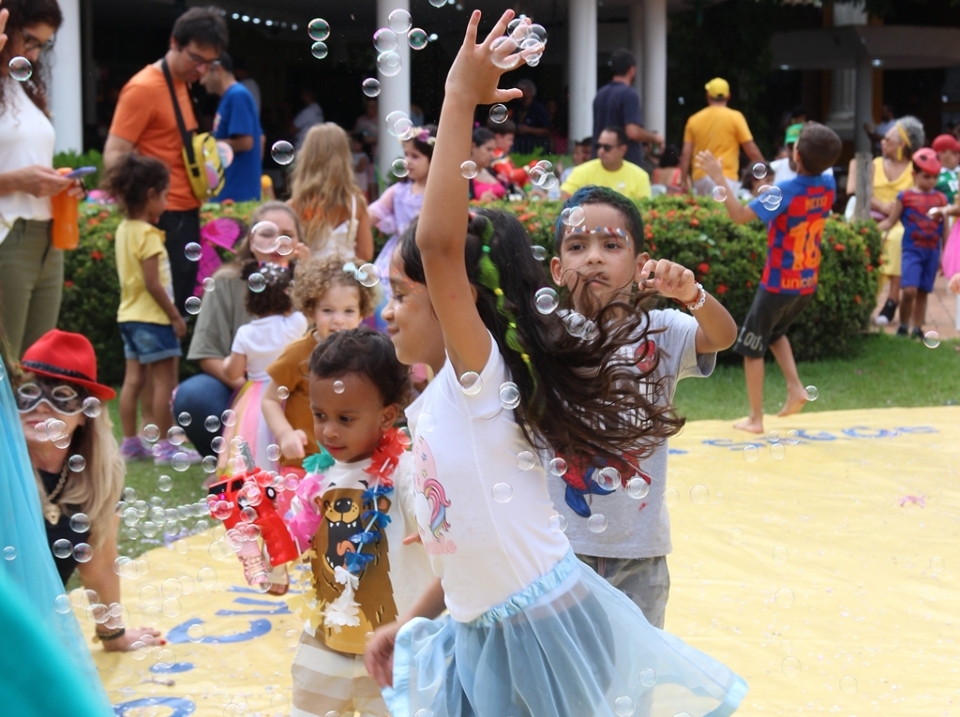 Programao gratuita de carnaval tem oficinas, palhaos e bailinho kids no Sesc Arsenal
