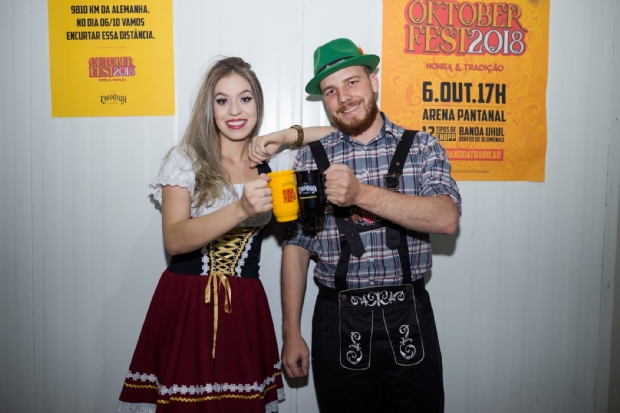 Oktoberfest ter 15 mil litros de chope e banda de Blumenau