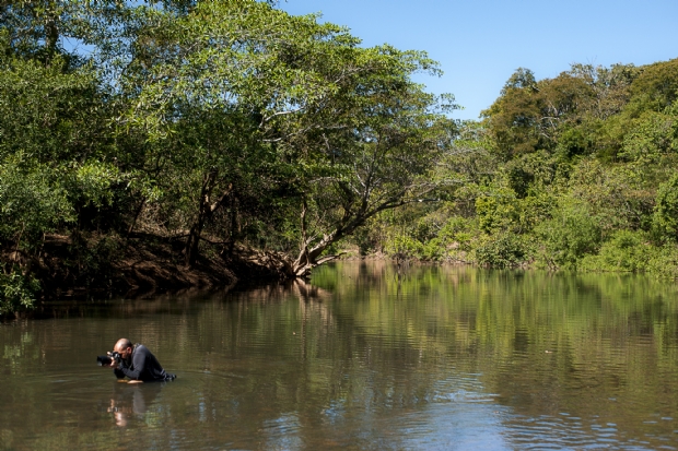 Fotgrafo realiza expedio para documentar Vale do Rio Cuiab da nascente  foz
