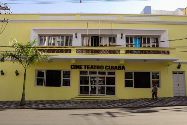 'Dia de Arte' terá palestra, shows, poesia e peça no Cine Teatro Cuiabá