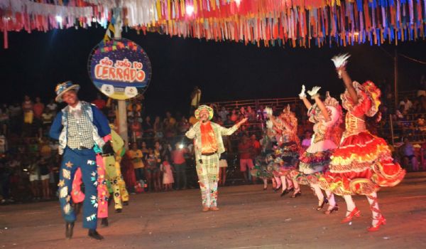 Com 15 anos de tradio, Festival de Quadrilhas do Araguaia acaba neste sbado