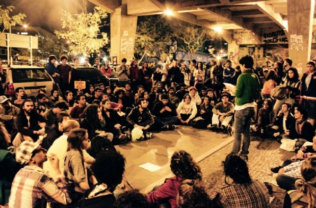 Artistas de Mato Grosso realizam Sarau em apoio aos profissionais da Educao