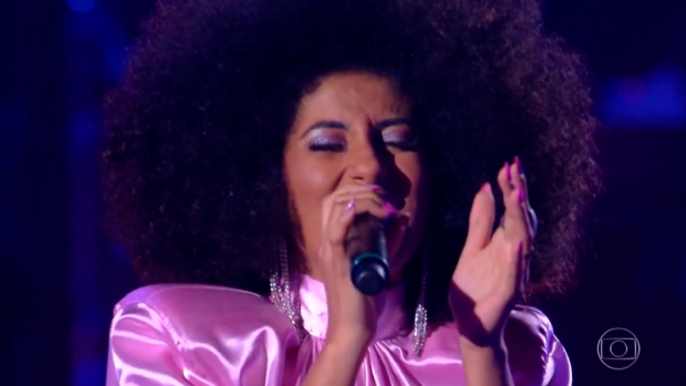 Cantora de Cuiab, Stanya Cavalcante  eliminada do The Voice Brasil