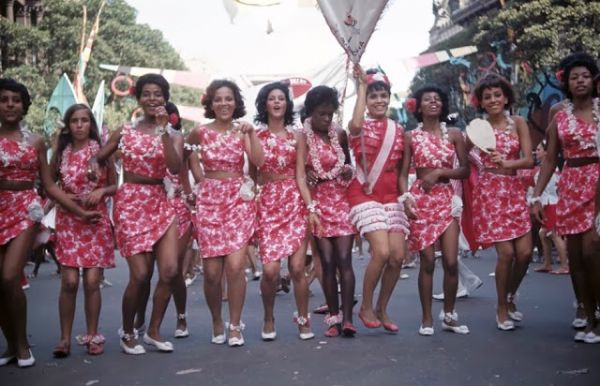  Veja fotos  de como era o carnaval do Rio de Janeiro em 1964