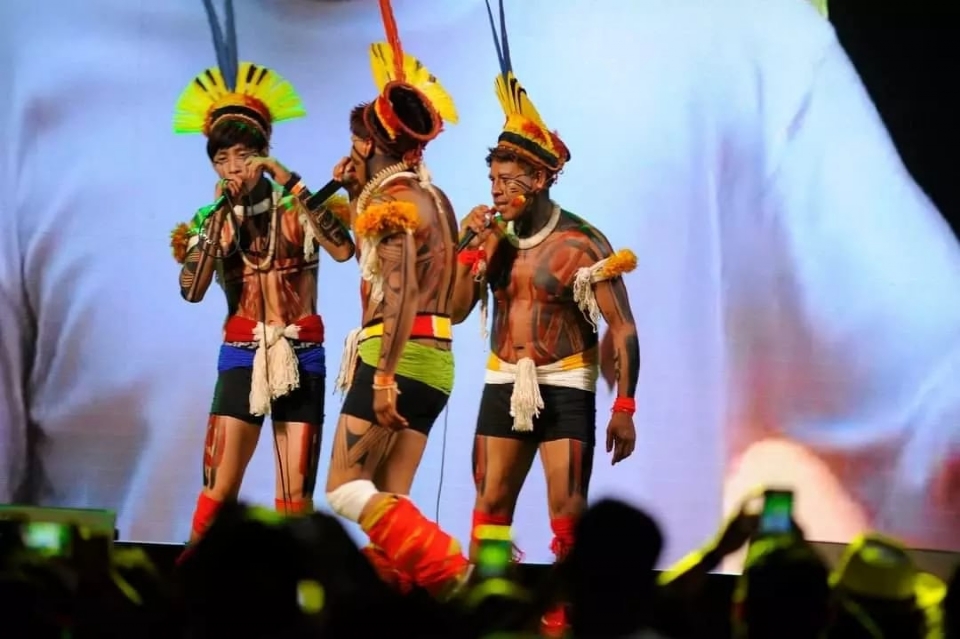 Rapper indgena do Xingu fala sobre inspiraes, letras, aldeia e perda de irmo