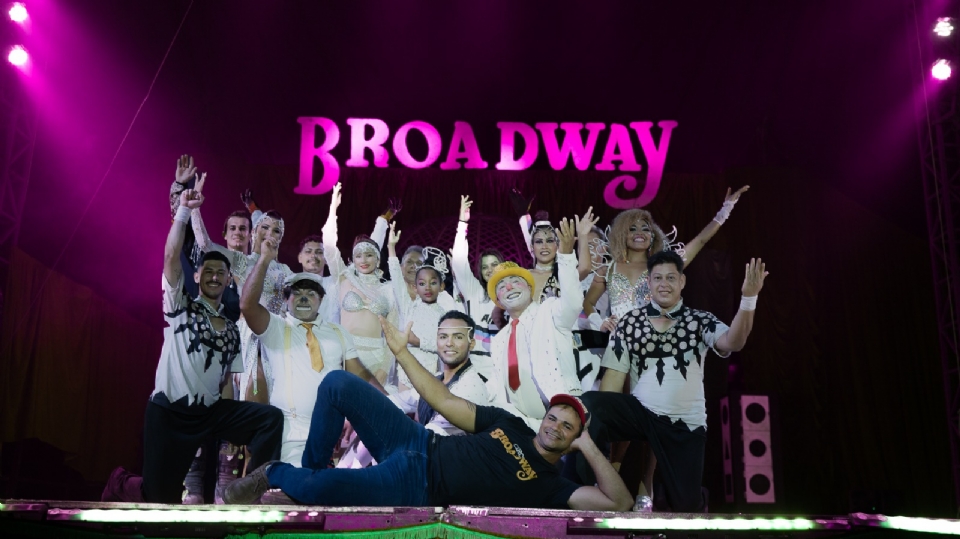 Circo Broadway estreia nova temporada em Cuiab aps cinco anos