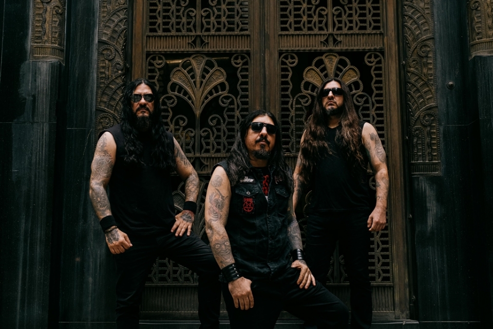 Gigante do Death Metal brasileiro, irmos da Krisiun voltam a Cuiab para show aps 21 anos