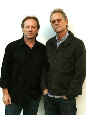 Dewey Bunnell (esquerda) e Gerry Beckley, veteranos  frente da banda America