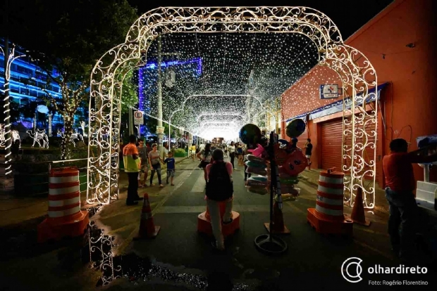 Em 2018, 'Natal Iluminado' aconteceu na Praa Alencastro