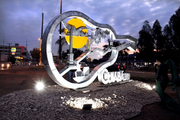 Prefeitura e Marinha inauguram três monumentos em Cuiabá e enviam peça 'gêmea' a Corumbá