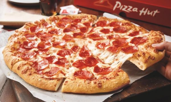 Pizza Hut passa a oferecer rodzio de sabores doces e salgados a partir da prxima tera-feira