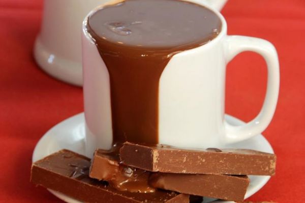 Quem  que no gosta de chocolate quente???