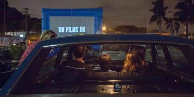Projeto 'Cine Autorama' traz nostalgia dos cinemas drive-in a Mato Grosso