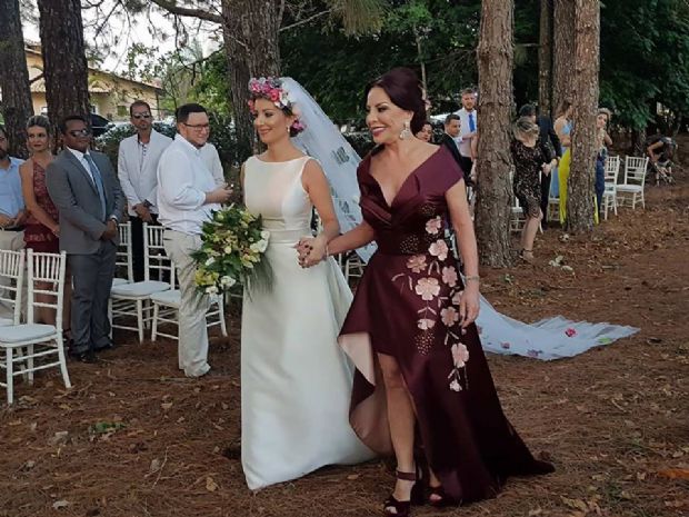 Casamento de Andrea Cabral e Luis Paulo Albuquerque, ontem, foi perfeito! Acessem!