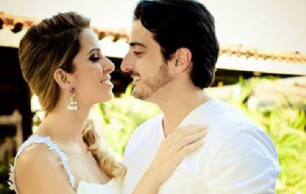  hoje o to esperado casamento de Yasmine Izar e Rodrigo Esteves.Muita felicidade, luxo e tudo de melhor! Na segunda fotos exclusivas da festa! Viva os noivos!