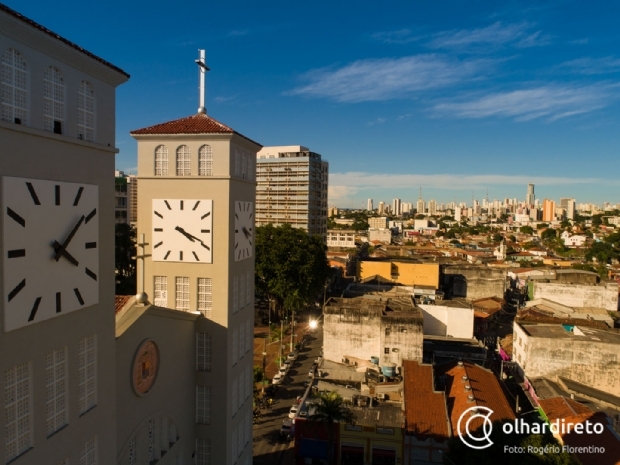 Mostra fotográfica 'Uma história de fé' documenta patrimônio arquitetônico religioso de Cuiabá
