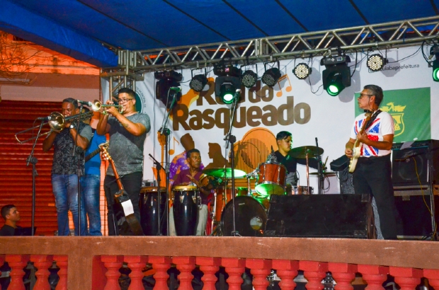Segunda edição da 'Rua do Rasqueado' tem banda Signos e Roberto Lucialdo