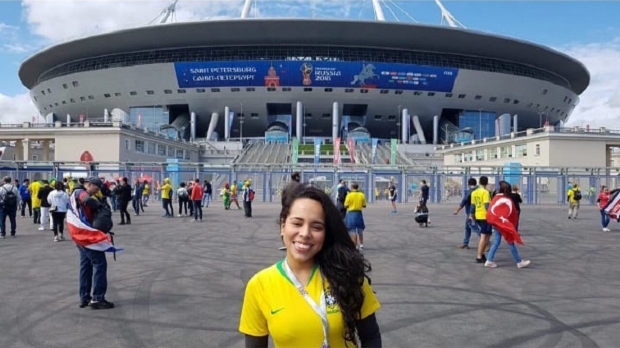 Apaixonados por futebol, cuiabanos se aventuram pela primeira vez fora do Brasil por Copa do Mundo