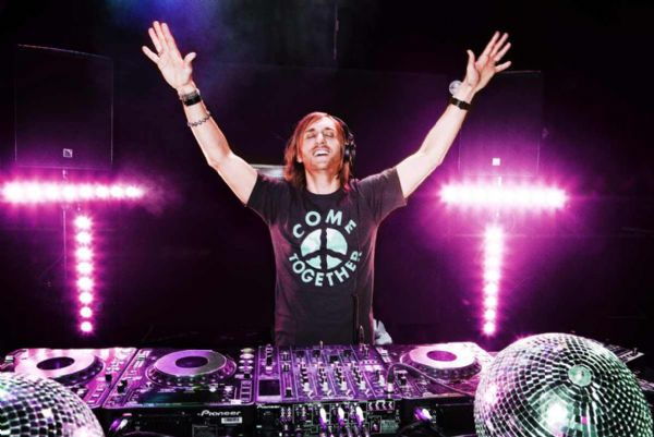 David Guetta vai agitar a galera neste sbado, no Sesi Papa