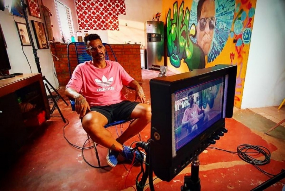 Documentrio detalha carreira de 23 anos do grafiteiro e muralista Babu 78