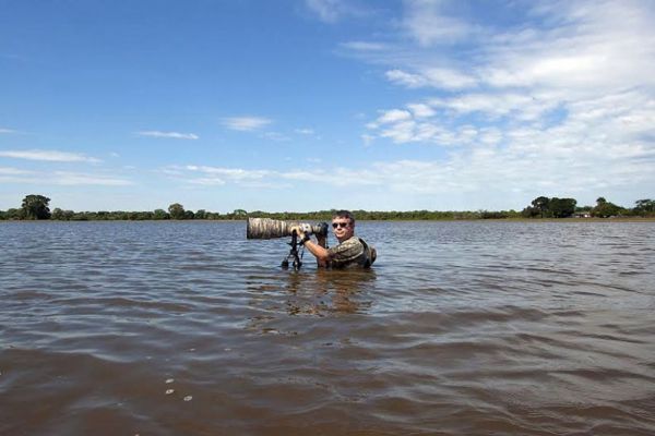 Reportagem fotogrfica sobre o Pantanal vira livro e exposio