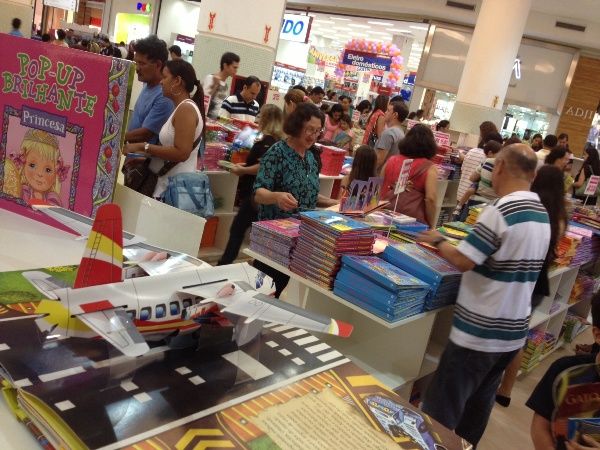 Depois do sucesso da primeira edio, Feira do Livro infantil volta a acontecer no Shopping Pantanal