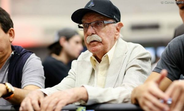 Com 95 anos de sabedoria, morador de Cuiab  destaque em maior campeonato de poker da Amrica Latina
