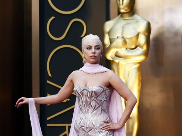 Lady Gaga chega  festa do Oscar 2014.