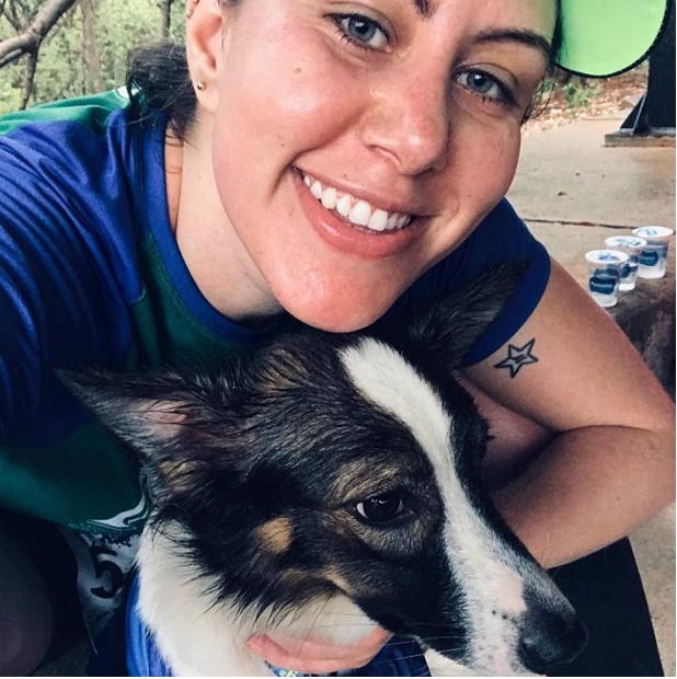 Servidora participa de corridas com animal de estimao: eu precisava de uma companhia
